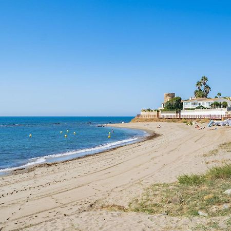 Cosy Apartment With Direct Access To The Sea Mijas Dış mekan fotoğraf