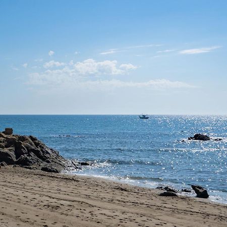 Cosy Apartment With Direct Access To The Sea Mijas Dış mekan fotoğraf