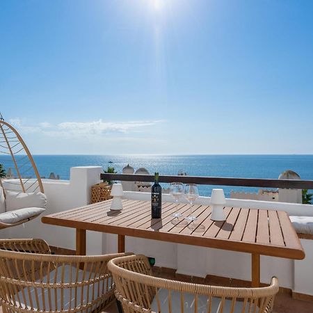 Cosy Apartment With Direct Access To The Sea Mijas Dış mekan fotoğraf